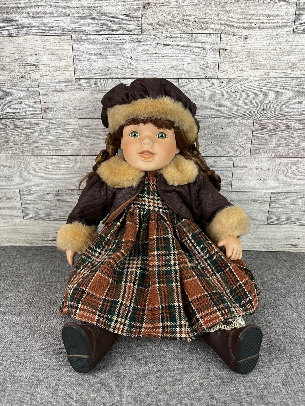 THE COLLECTORS CHOICE DanDee Red Hair Sitting Doll Brown Plaid Outfit 10in
